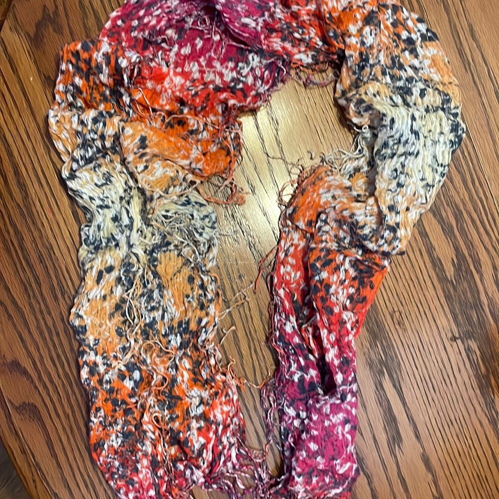 Oblong fringed scarf